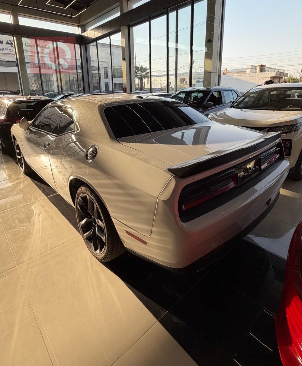 Dodge Challenger